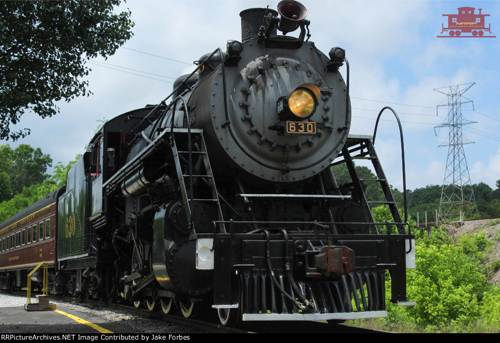 Southern 630 Pulling into Grand Junction.